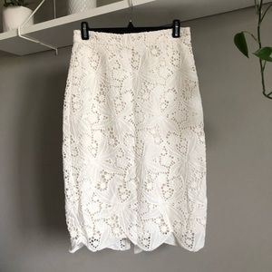 Scalloped lace skirt